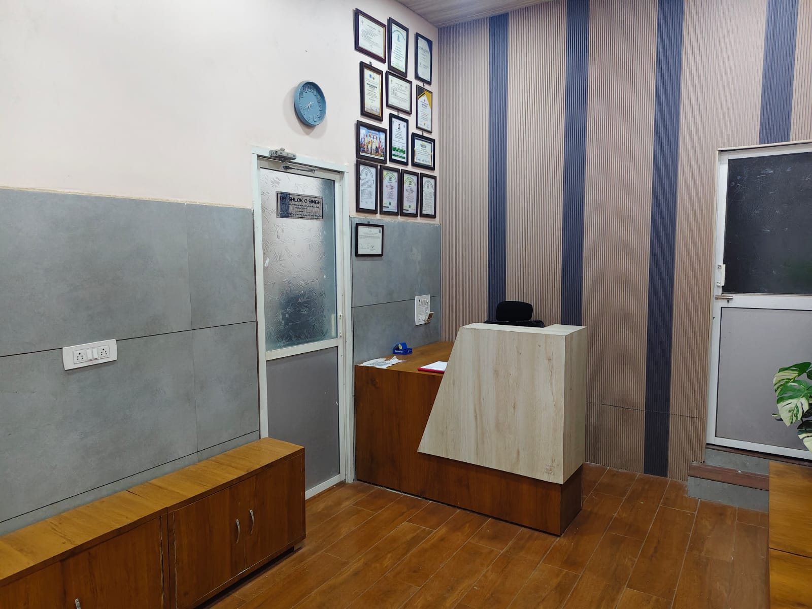 Om's Eye Clinic interior